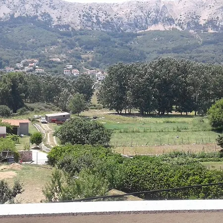Lovric Apartmán *
