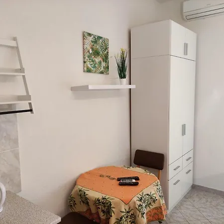 Apartment Jurandvor 7a Lovric